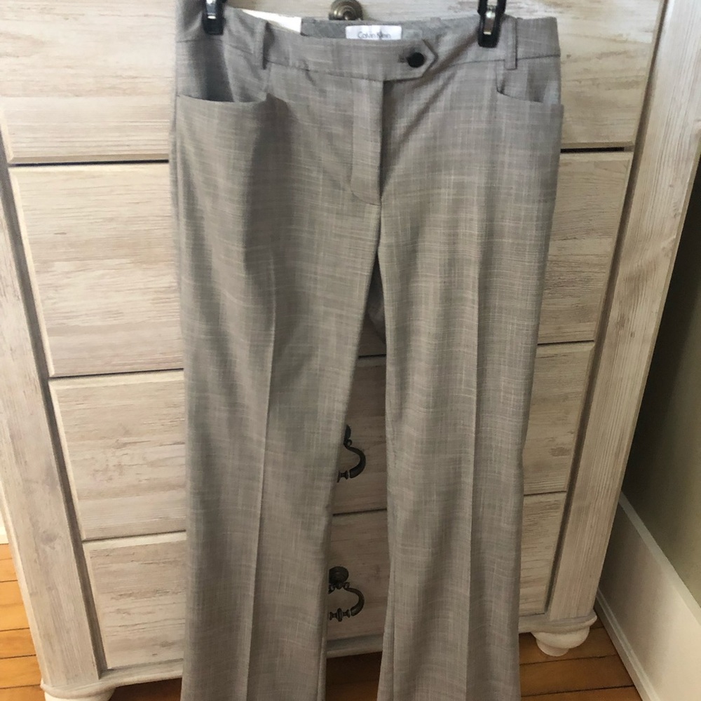 Calvin Klein Dress Pants Size 4 (fits like size 6)